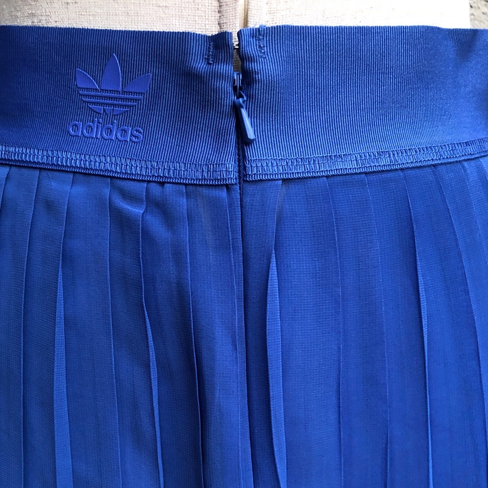 Adidas Periwinkle Blue Pleated, Lined, Midi Athletic Skirt. Size- S - Picture 4 of 8